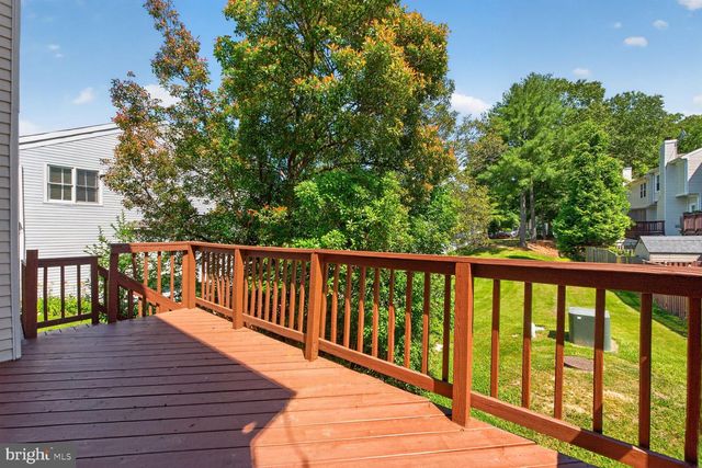 11561 HILL MEADE LN, Woodbridge, VA 22192