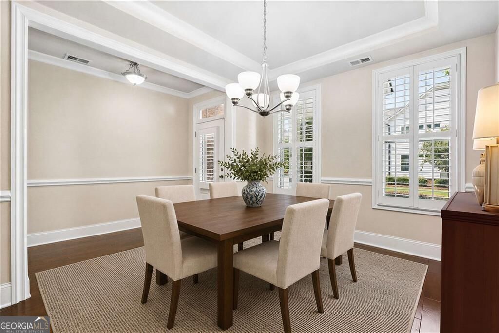 7695 Highland Bluff, Sandy Springs, GA 30328 — photo 3