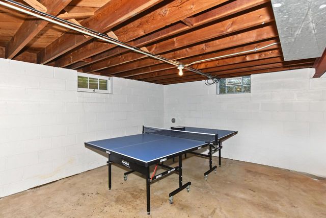 1120 S 102nd STREET, West Allis, WI 53214