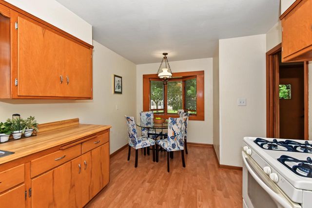1120 S 102nd STREET, West Allis, WI 53214