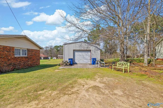 102 Greenwood Lane, Geraldine, AL 35974