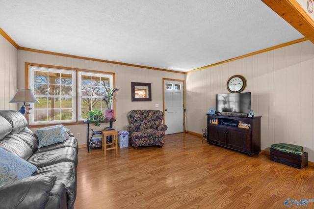 102 Greenwood Lane, Geraldine, AL 35974