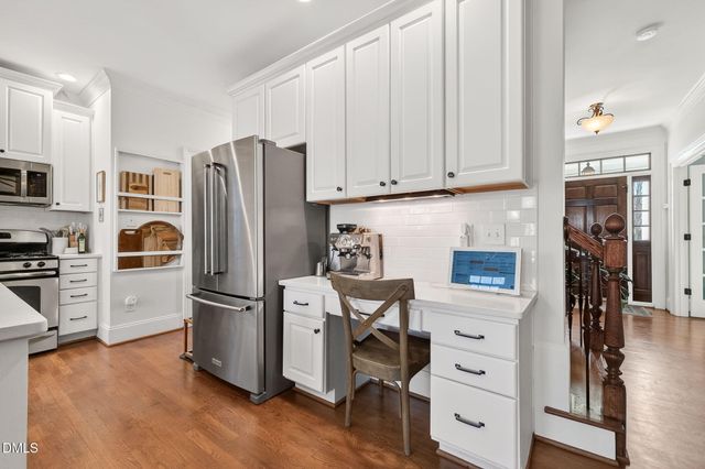 2824 Oakley Woods Lane, Apex, NC 27539