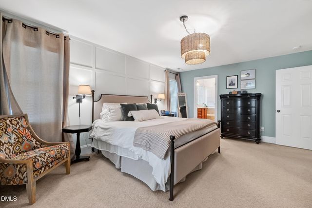 2824 Oakley Woods Lane, Apex, NC 27539