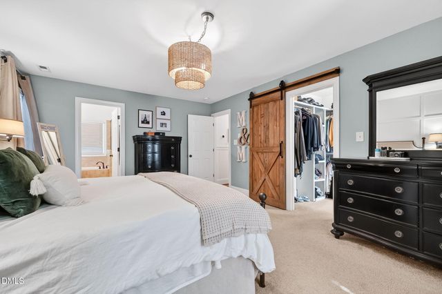 2824 Oakley Woods Lane, Apex, NC 27539