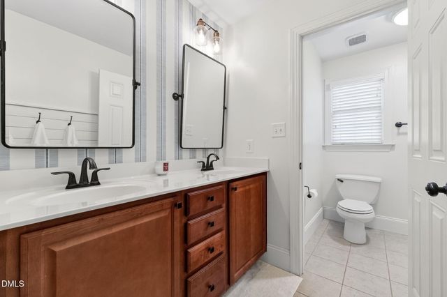 2824 Oakley Woods Lane, Apex, NC 27539