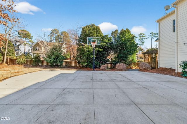 2824 Oakley Woods Lane, Apex, NC 27539