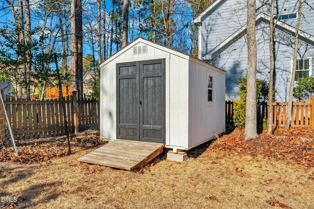 2824 Oakley Woods Lane, Apex, NC 27539