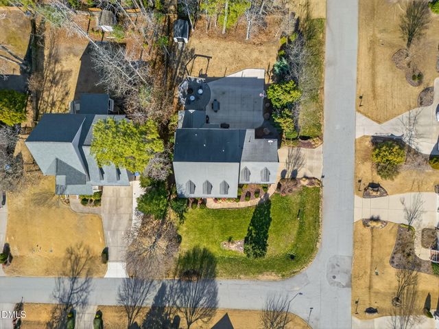 2824 Oakley Woods Lane, Apex, NC 27539