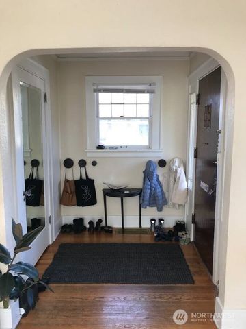 2909 Walnut Street, Bellingham, WA 98225