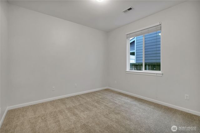 5623 Douglas Avenue SE, Auburn, WA 98092