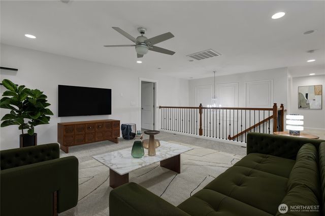 5623 Douglas Avenue SE, Auburn, WA 98092