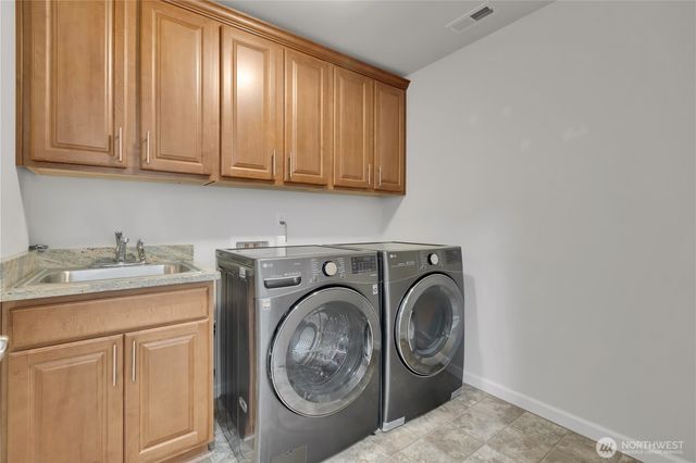 5623 Douglas Avenue SE, Auburn, WA 98092