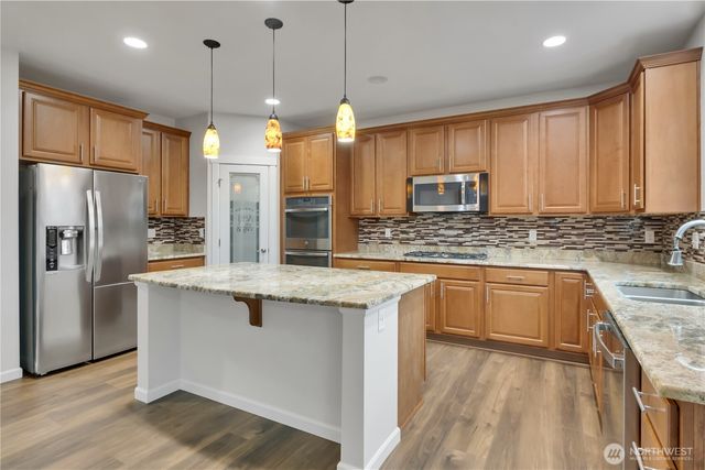 5623 Douglas Avenue SE, Auburn, WA 98092