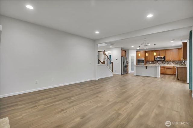 5623 Douglas Avenue SE, Auburn, WA 98092