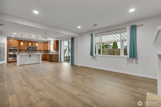 5623 Douglas Avenue SE, Auburn, WA 98092