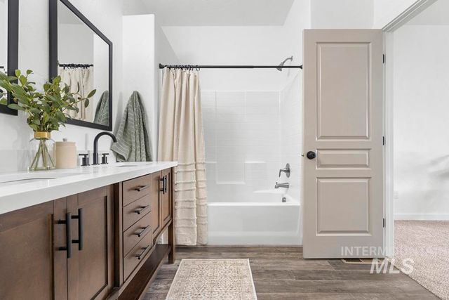 2116 W Bella, Nampa, ID 83651