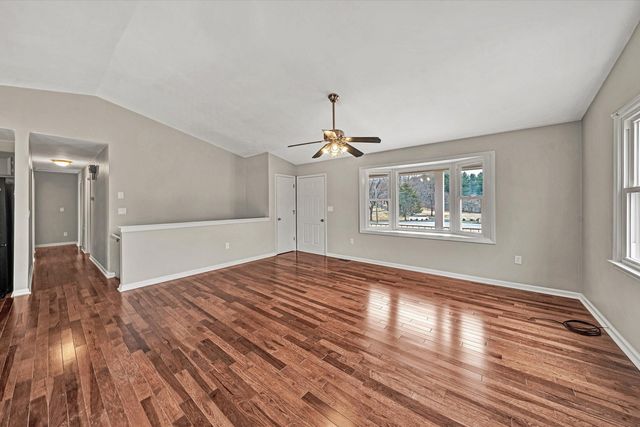 3862 Country Club RD, Troutville, VA 24175