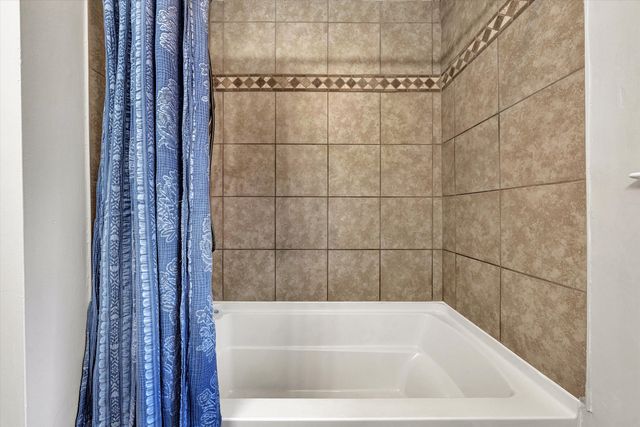 3862 Country Club RD, Troutville, VA 24175