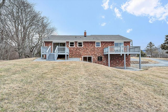 3862 Country Club RD, Troutville, VA 24175