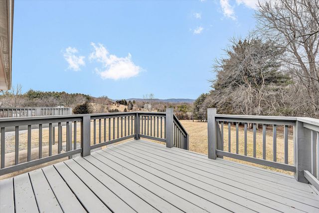 3862 Country Club RD, Troutville, VA 24175