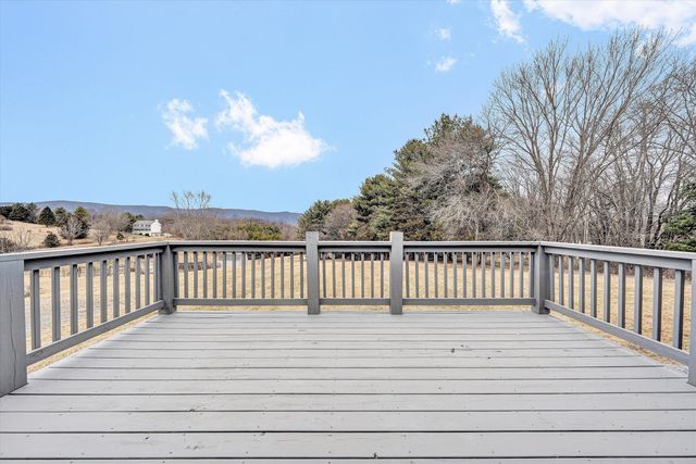 3862 Country Club RD, Troutville, VA 24175
