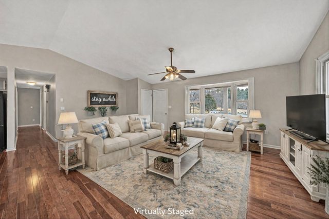 3862 Country Club RD, Troutville, VA 24175