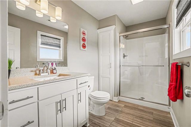 600 Rock Bridge Court, Smithville, MO 64089