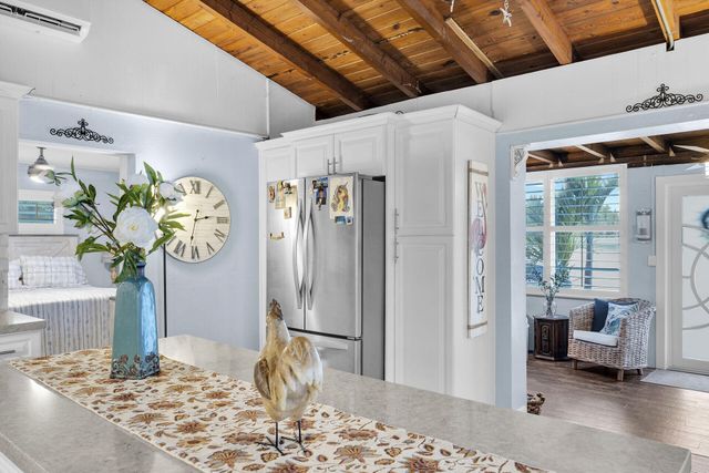 38 Pirates Drive, Key Largo, FL 33037