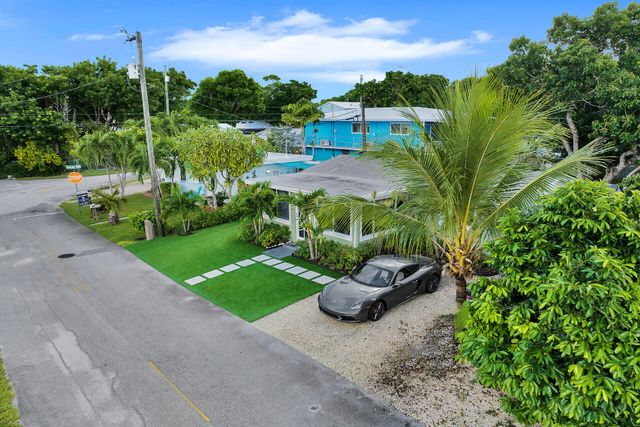 38 Pirates Drive, Key Largo, FL 33037