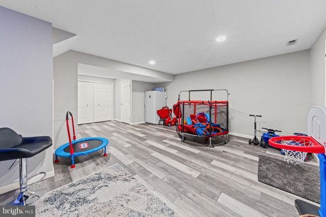 29 CEDARWOOD, Pikesville, MD 21208