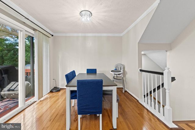 29 CEDARWOOD, Pikesville, MD 21208