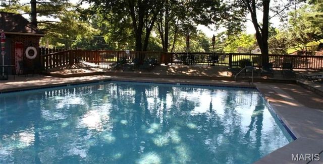 1724 Redbird Cove, St Louis, MO 63144