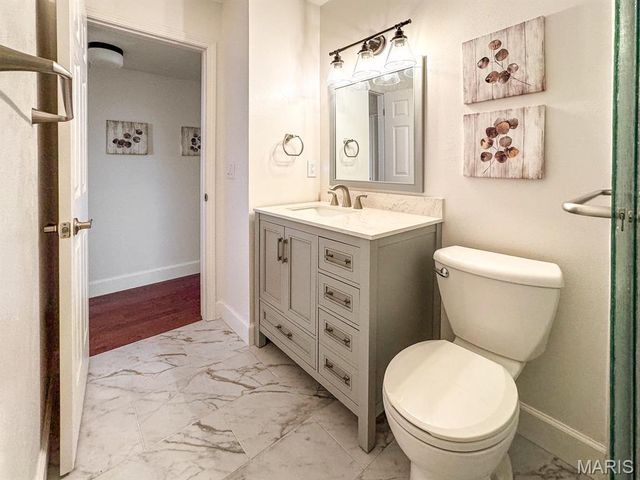 1724 Redbird Cove, St Louis, MO 63144