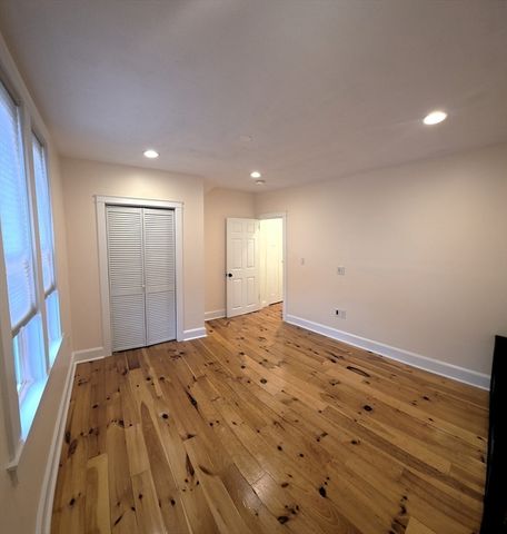 76 Stony Hill Rd, Wilbraham, MA 01095