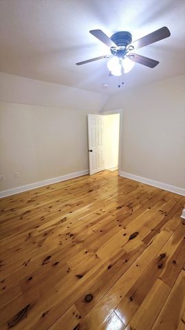 76 Stony Hill Rd, Wilbraham, MA 01095