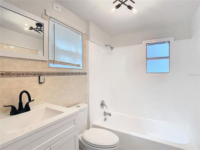 4604 COURTLAND STREET, Tampa, FL 33610