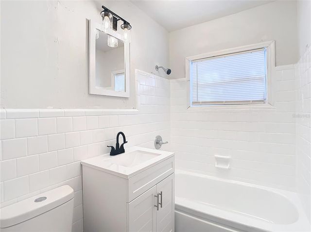 4604 COURTLAND STREET, Tampa, FL 33610