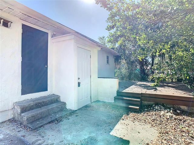 4604 COURTLAND STREET, Tampa, FL 33610