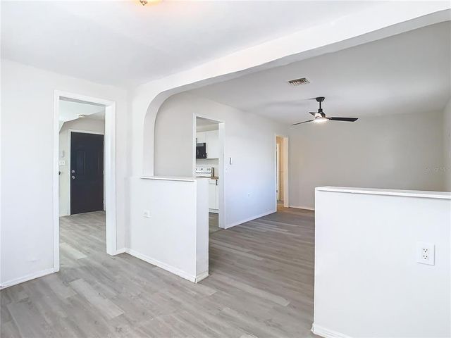 4604 COURTLAND STREET, Tampa, FL 33610