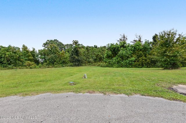Sarah's Lane, Waveland, MS 39576