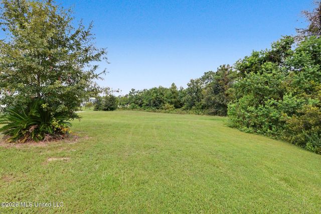 Sarah's Lane, Waveland, MS 39576