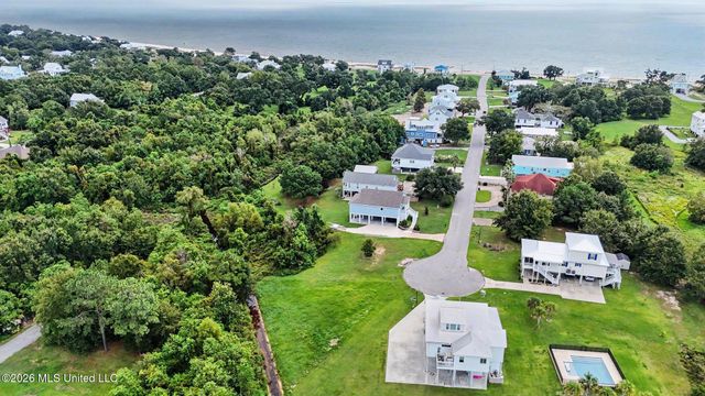 Sarah's Lane, Waveland, MS 39576