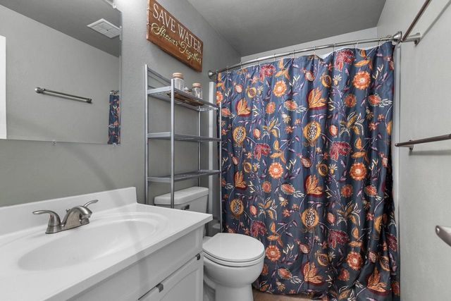 1120 E LAYTON AVENUE, Appleton, WI 54915