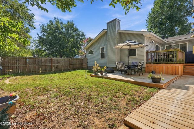 6115 Julie Kays Way, Louisville, KY 40258