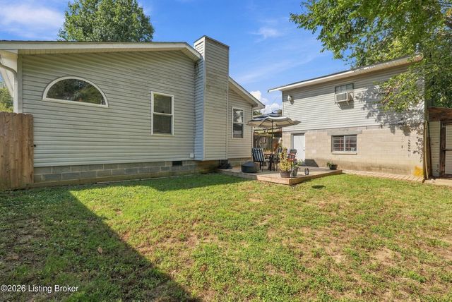 6115 Julie Kays Way, Louisville, KY 40258