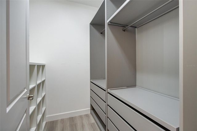 411 SANDSEND COURT, Apollo Beach, FL 33572