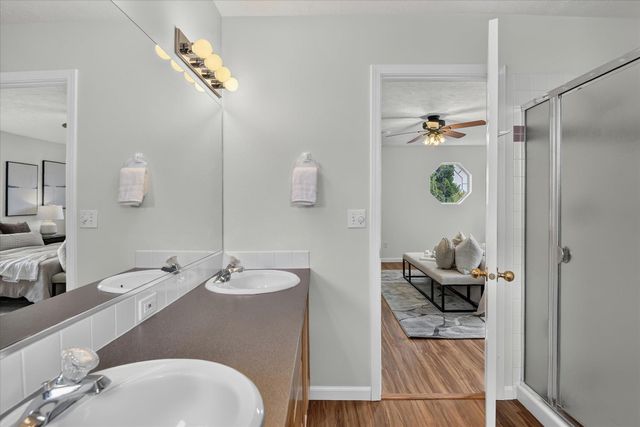 1021 N Drury Ct, Liberty Lake, WA 99019