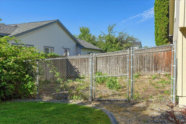 1021 N Drury Ct, Liberty Lake, WA 99019
