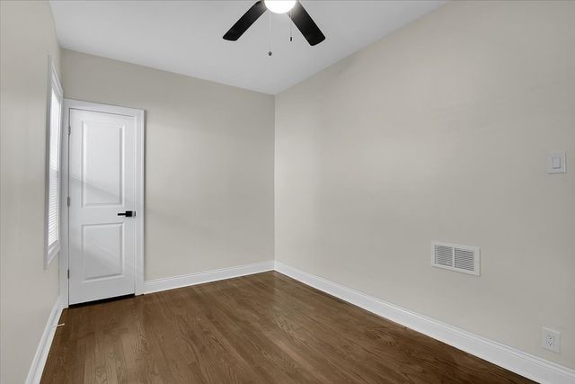 7320 S Oakley Avenue, Chicago, IL 60636